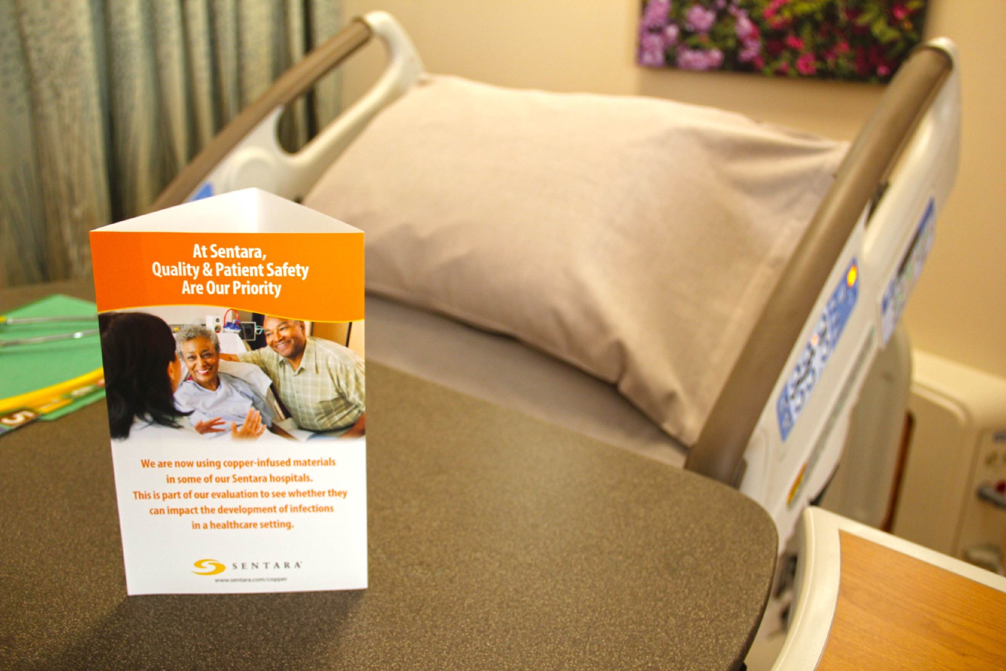 EOScu_Over the Bed Table Top with SLH Trial Tent Card_Norfolk,VA